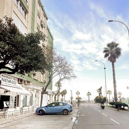 Апартаменты Holidays2Malaga Tomas De Echeverria 150 Mts To Beach & High Speed Wifi & Parking Экстерьер фото